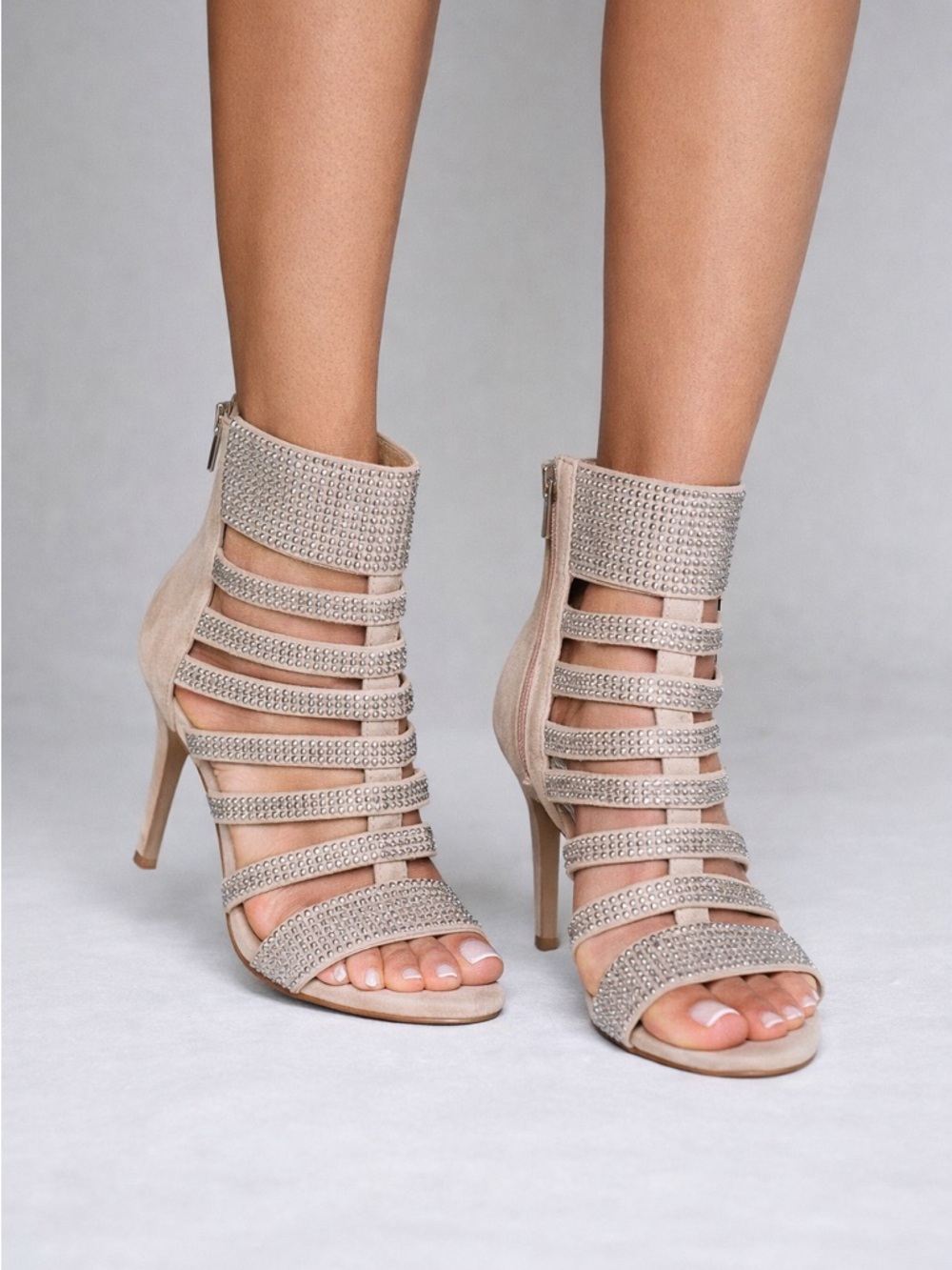 Vince Camuto Rhinestone Gladiator Heels Beige Suede Sandals Size 6